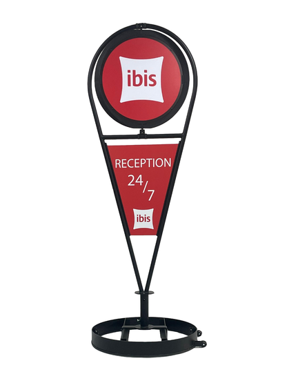 Draaiend reclamebord van ibis