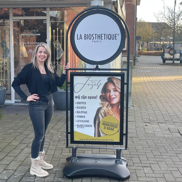 Rotator Pavement Sign with Click Frame A1